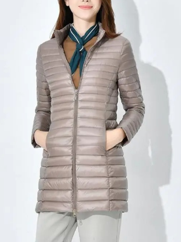 Damen-Daunenjacke mit personalisierter Passform